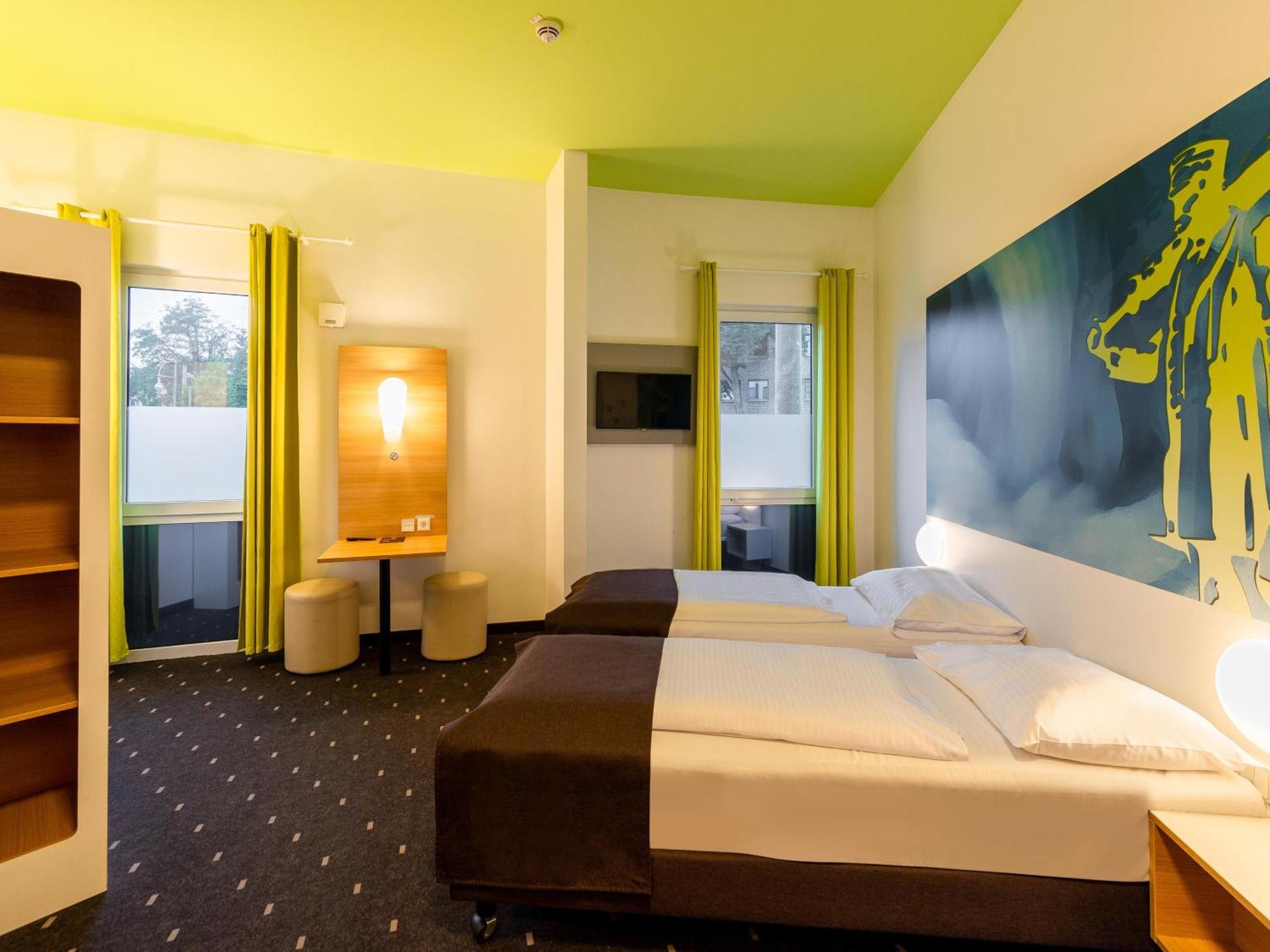 B&B Hotel Krefeld Exterior foto